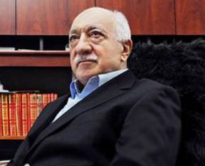 Şok iddia: Abdestsiz namaz kıldılar