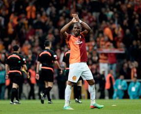 Drogba yolcu gibi!