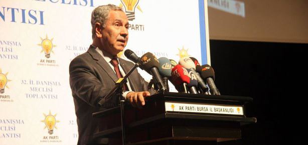 Arınç: Geçmişin acısını çıkartıyoruz