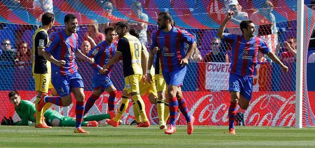 Atletico’ya Levante darbesi!