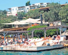 Yunanlı 64 liralık lahmacun yiyecek