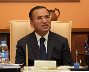 "Belli ki Feyzioğlu'nun siyasal hedefleri var"