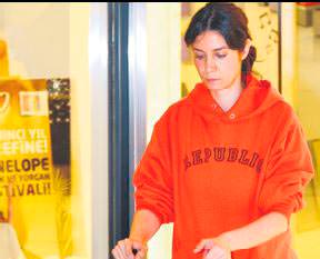 Kemal'in foto isyanı