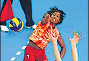 Uçan kız Montano resmen Fenerli!