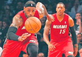 Lebron James M.Heat’i sırtladı