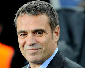 Ersun Yanal ile yeni sözleşme