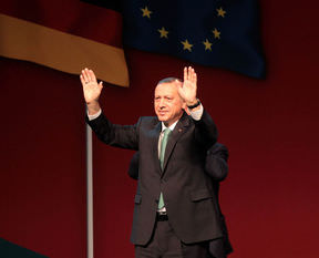 Başbakan Erdoğan'dan hodri meydan