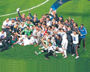 İki dakika dayanamadık