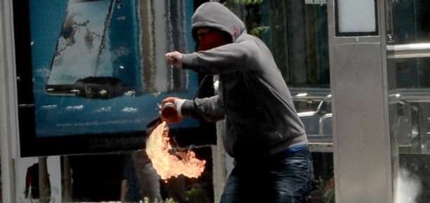Polis dedikleri kişi provokatör çıktı!