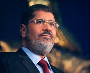 Mursi’ye bir darbe daha