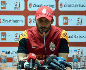 Sabri Sarıoğlu'ndan ayrılık açıklaması