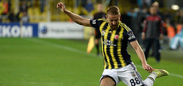 Fenerbahçe, Caner Erkin ile anlaştı!