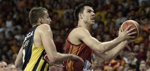 G.Saray Liv Hospital seriyi eşitledi: 2-2!