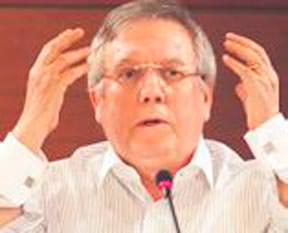 Oskay'dan kulübe mektup!