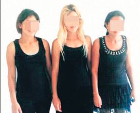 Tecavüzcü kızlar polise yakalandı