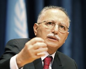 Çatı aday İhsanoğlu