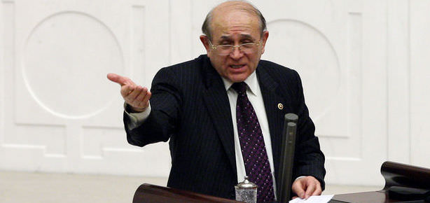 ’Kılıçdaroğlu İhsanoğlu’nu yolda görse tanımaz’