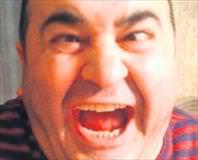 Parasını mimar yedi