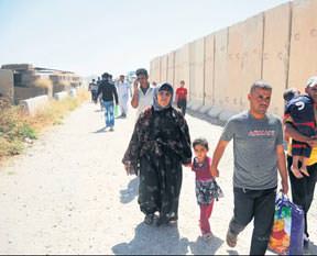 Telafer'den kaçıs sürüyor