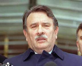 Yıldırım Akbulut hastaneye kaldırıldı