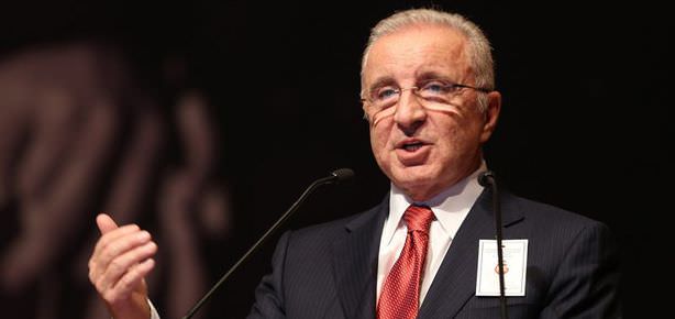 Futbol kulübünü de çekerim