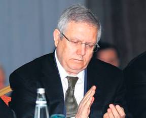 Uslu Adalet Bakanı'nı aradı: Teşekkür ederiz