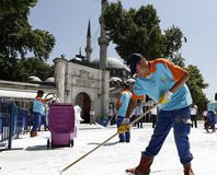 Eyüp Sultan Camisi’nde ramazan hazırlığı