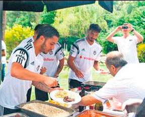 Kartalın mangal keyfi
