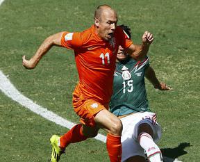 Hollanda çeyrek finalde