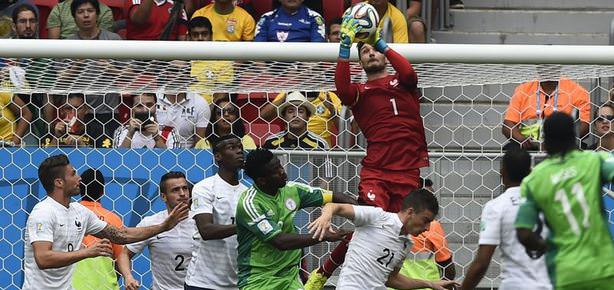 Fransa, Emenike’yi üzdü!