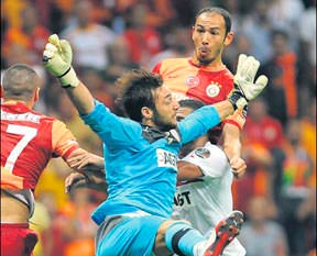 Kaleye iki aday: Hakan&Sinan