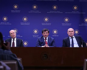 Davutoğlu'ndan ilk açıklama