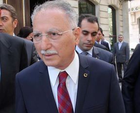 İhsanoğlu aslında neyin çatısını kurdu?