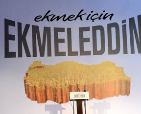 İhsanoğlu'nun logosu alay konusu oldu