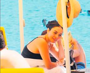 İşlere 'mola' verdi