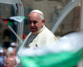 Papa Francis sapıklara kızdı