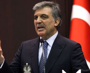 Abdullah Gül çözüm paketini onayladı!