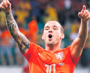 Sneijder’in kaderi James’e bağlı