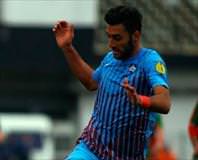 M.Akbaş’a teklif yağıyor