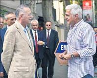 Çatı adayına Amerikalı ziyareti