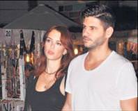 Gece gündüz el ele