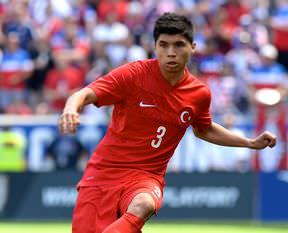 Trabzonspor İshak Doğan'ı borsaya bildirdi