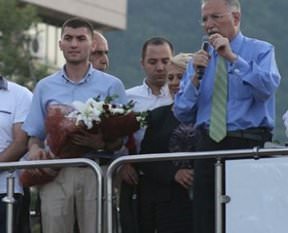 İhsanoğlu'dan Ertuğrul Günay gafı