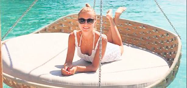 Ece cennette