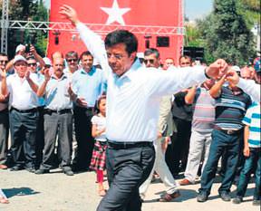 Sıfırcı hocaya zeybekli cevap