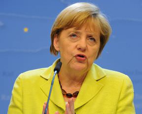 Merkel’den Türkiye’nin dinlenmesiyle ilgili açıklama
