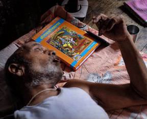 Ölmeyi bekliyorlar!