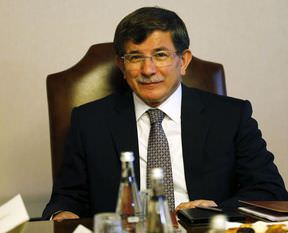 Davutoğlu'nu 'Haftanın Şahsiyeti' ilan etti