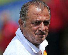 Terim G.Saray ve F.Bahçe'ye teşekkür etti!