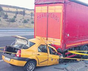 TIR'a böyle çarptı